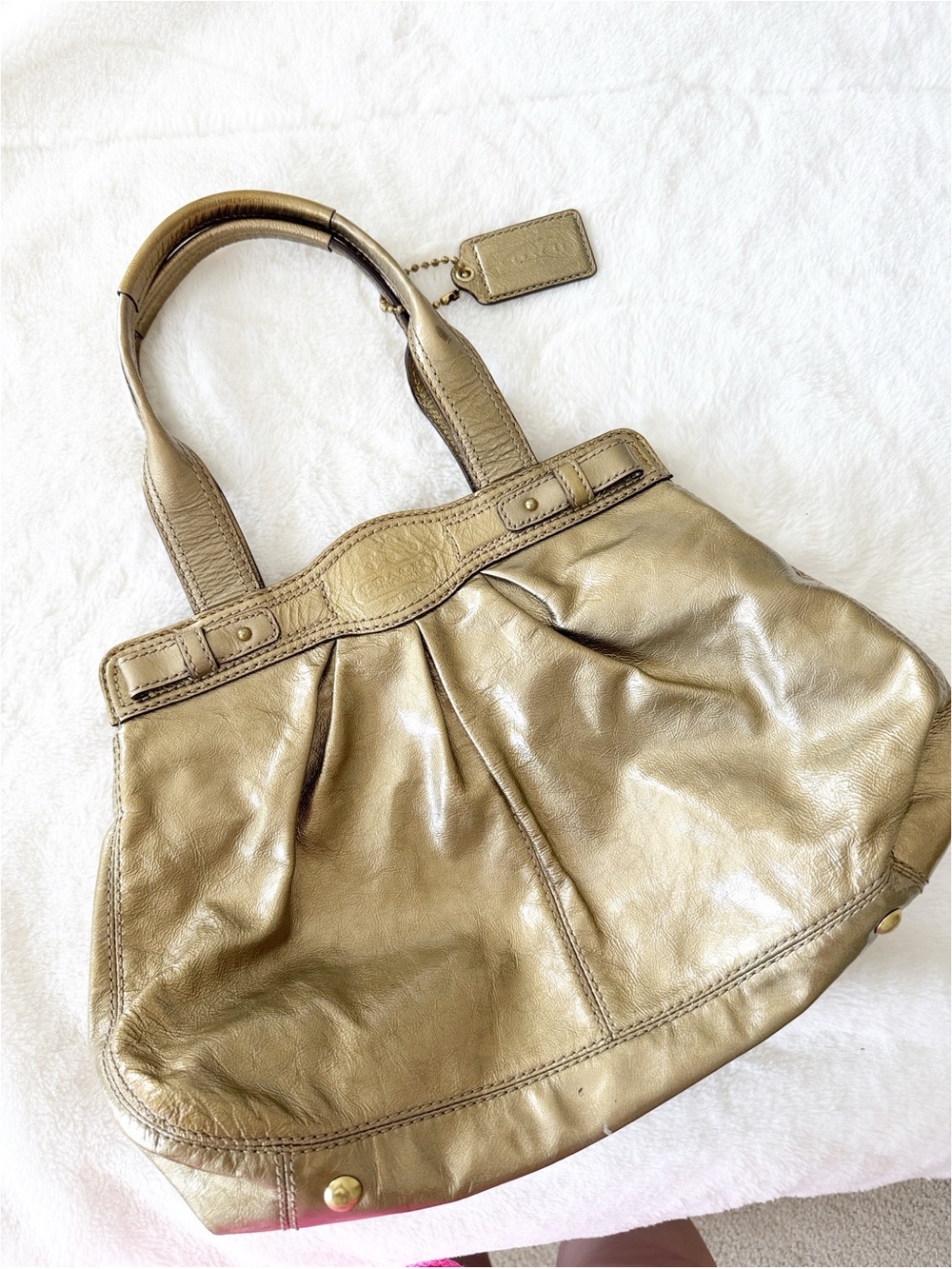 Vintage Y2K Coach Gold Patent Metallic Leather Satchel handbag Purse - Picture 4 of 9